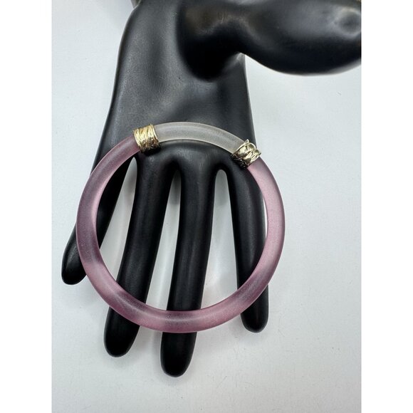 Vintage Frosted Lucite Bangle Bracelets Pink Clear And Pink Whit Metal Accent - Picture 6 of 9